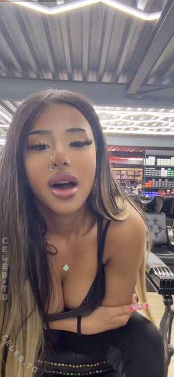 Full leaked Meryamcs private onlyfans photo