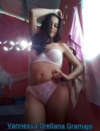 Full leaked Mia khalifa private onlyfans photo