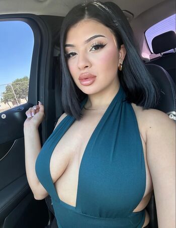 Full leaked Mia krystal private onlyfans photo