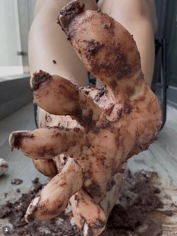 Full leaked Mia ly private onlyfans photo