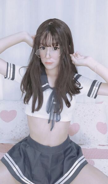 Full leaked Mia pon private onlyfans photo