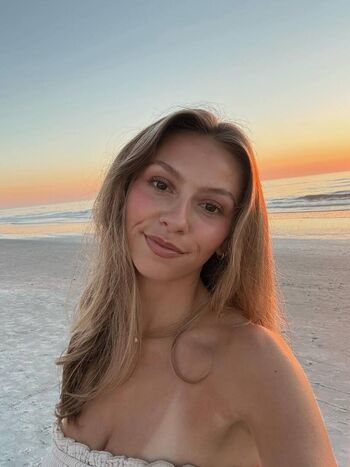 Full leaked Mia steele private onlyfans photo