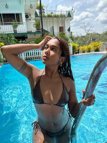 Full leaked Mia z page private onlyfans photo