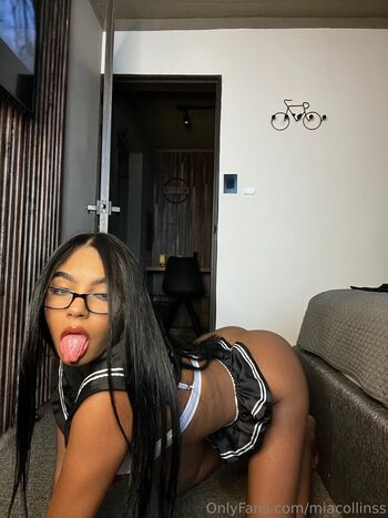 Full leaked Miacollinss private onlyfans photo