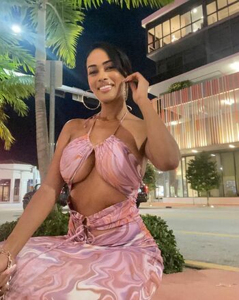 Full leaked Micaela reis page private onlyfans photo