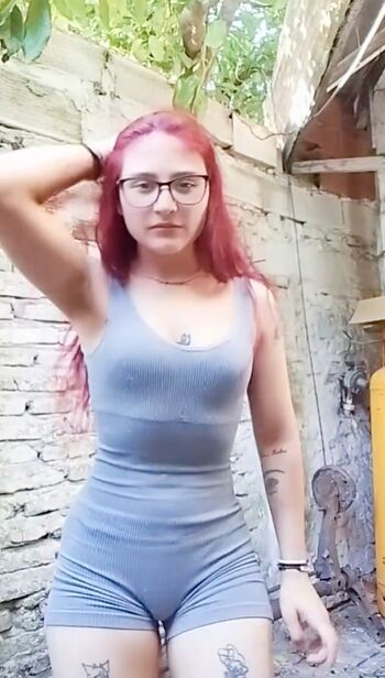 Full leaked Micaelaayala private onlyfans photo