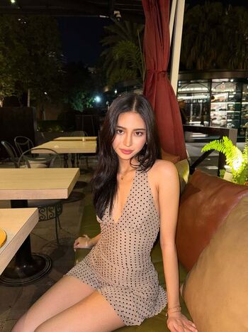 Full leaked Micaellamnn page private onlyfans photo