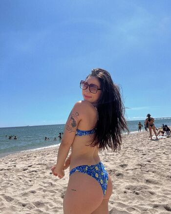 Full leaked Micaelleigh private onlyfans photo