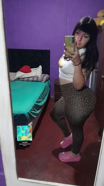 Full leaked Micamansillaa private onlyfans photo