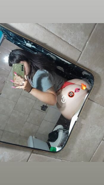 Full leaked Micamansillaa private onlyfans photo