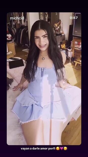 Full leaked Michcid private onlyfans photo