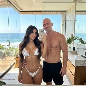 Full leaked Michelle rabbit  page private onlyfans photo