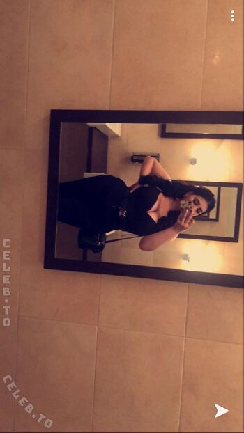 Full leaked Michellemxllxr private onlyfans photo