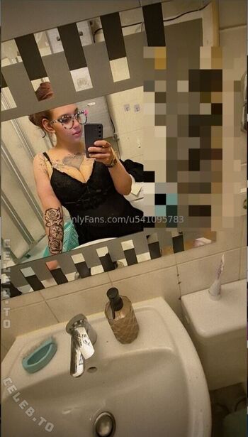 Full leaked Michi rohming private onlyfans photo