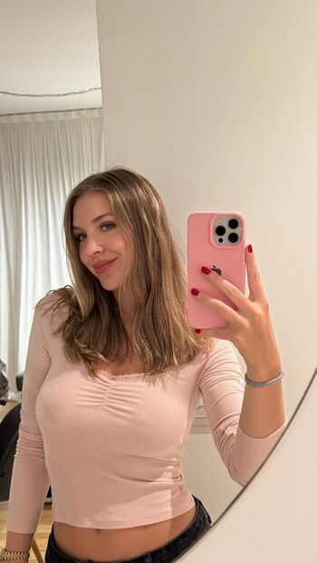 Full leaked Micol pontiero page private onlyfans photo