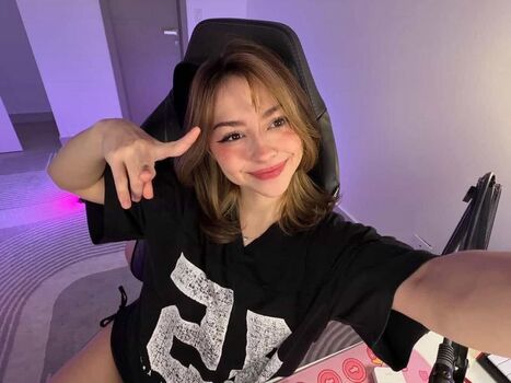 Full leaked Mictia private onlyfans photo