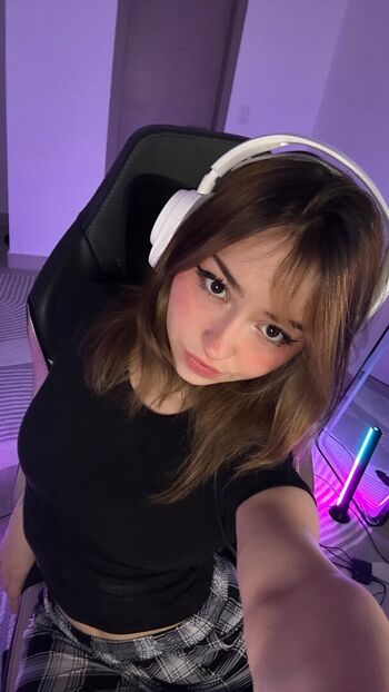 Full leaked Mictia private onlyfans photo