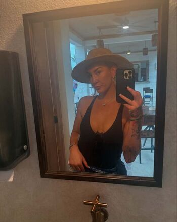 Full leaked Mikaela mayer private onlyfans photo