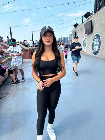 Full leaked Mikaelachavezt private onlyfans photo