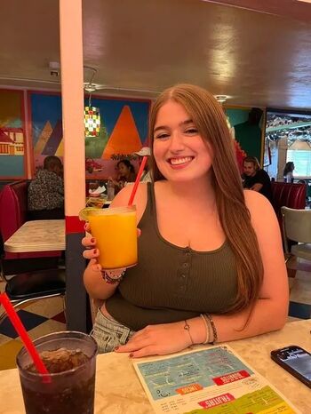Full leaked Mikayla s private onlyfans photo