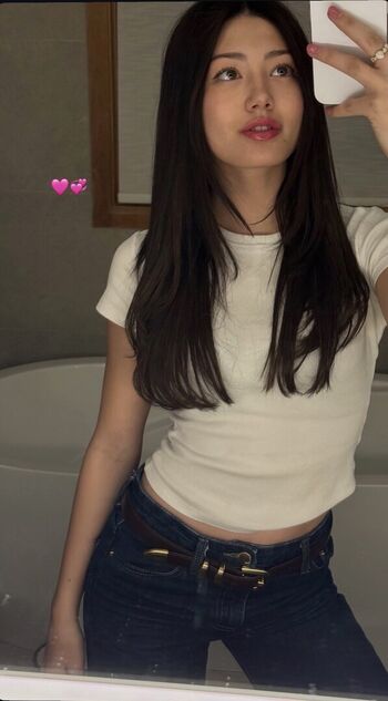 Full leaked Miku martineau page private onlyfans photo