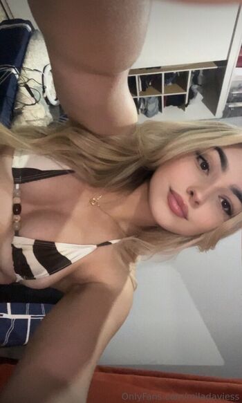 Full leaked Miladaviess private onlyfans photo