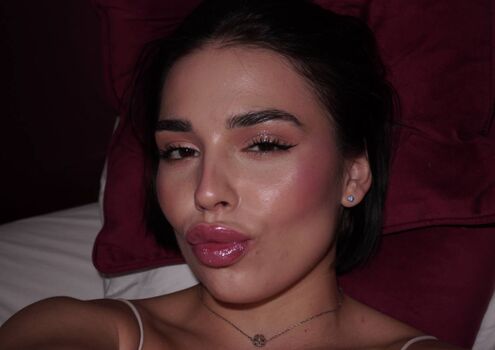 Full leaked Milan cheek private onlyfans photo