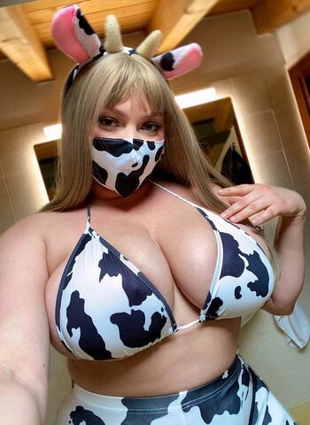 Full leaked Milavolker private onlyfans photo