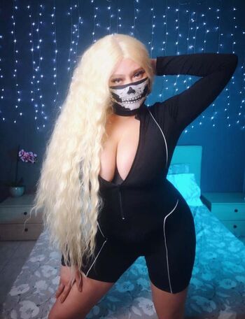 Full leaked Milavolker private onlyfans photo