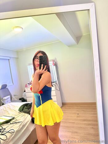 Full leaked Milenaxgg private onlyfans photo