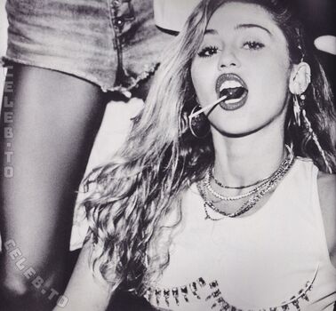 Full leaked Miley cyrus page private onlyfans photo