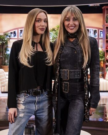 Full leaked Miley cyrus page private onlyfans photo