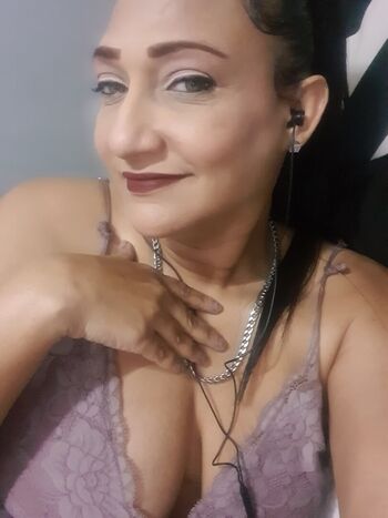 Full leaked Milf miss clare page private onlyfans photo