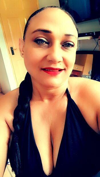 Full leaked Milf miss clare private onlyfans photo