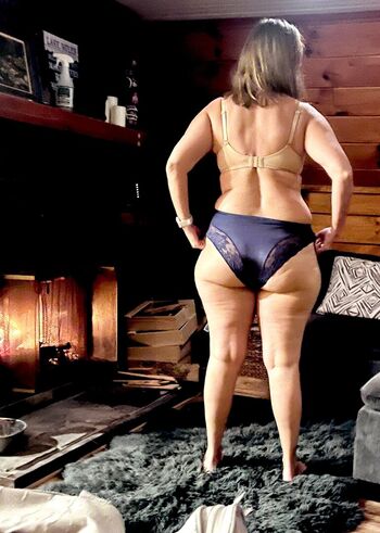 Full leaked Milfwife private onlyfans photo