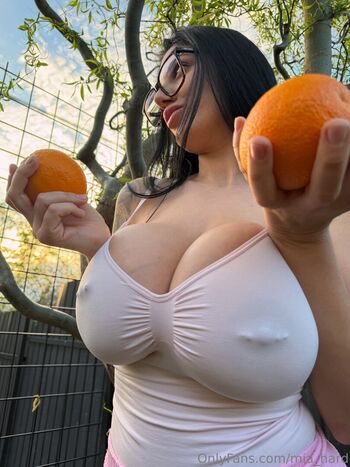Full leaked Milkynattii private onlyfans photo