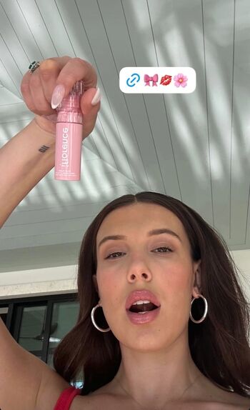 Full leaked Millie bobby brown page private onlyfans photo