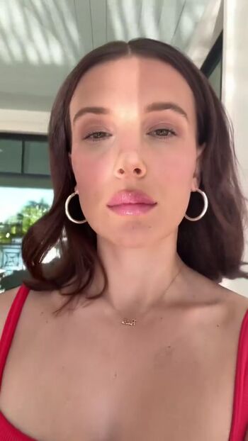 Full leaked Millie bobby brown page private onlyfans photo