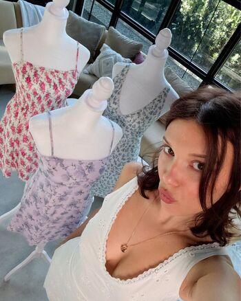 Full leaked Millie bobby brown page private onlyfans photo