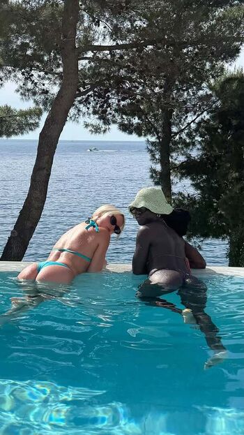 Full leaked Millie gibson private onlyfans photo