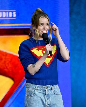 Full leaked Milly alcock private onlyfans photo