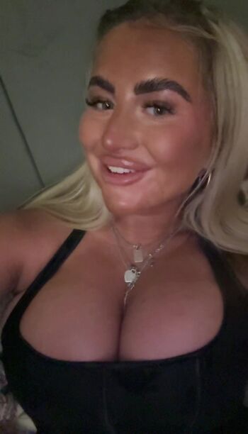 Full leaked Milly fright page private onlyfans photo