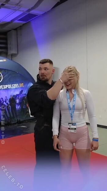 Full leaked Milschbaum private onlyfans photo