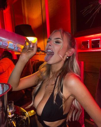 Full leaked Mimimalthouse private onlyfans photo