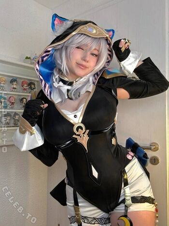 Full leaked Mina min page private onlyfans photo