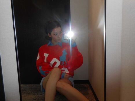 Full leaked Minatozaki sana page private onlyfans photo