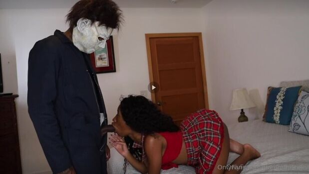 Full leaked Mini stalli page private onlyfans photo