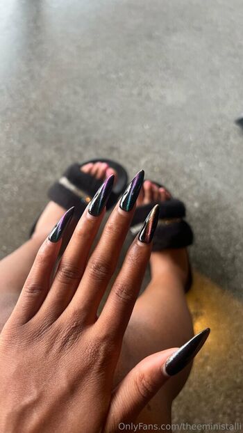 Full leaked Mini stalli page private onlyfans photo