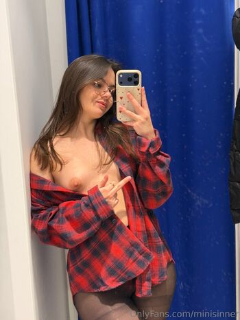 Full leaked Miniann private onlyfans photo