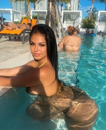 Full leaked Minnaaaxo private onlyfans photo